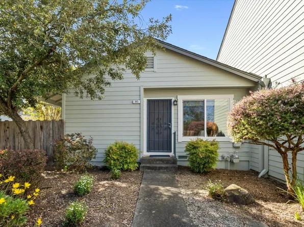 365 Harvest Lane, Santa Rosa, CA 95401