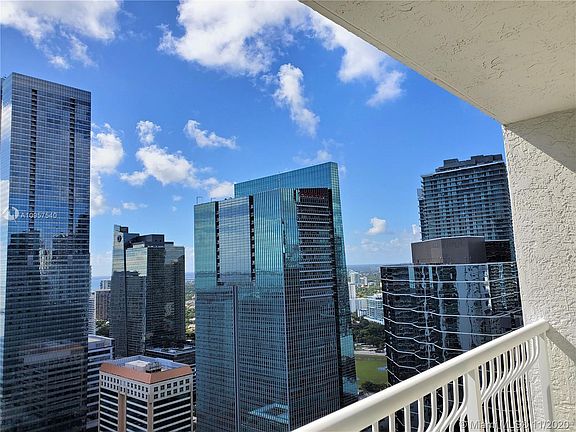 4th image of 1200 Brickell Bay Dr APT 4003