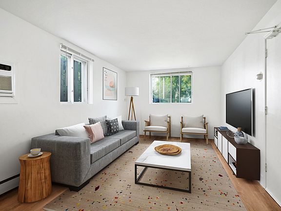 4th image of 3029 Garfield Ave #6