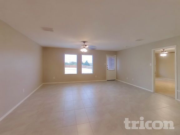 3rd image of 1705 Claireborne Ct
