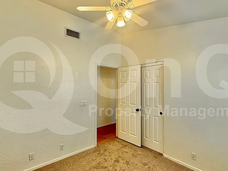31205 N 45th St — Photo 15