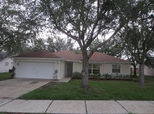 303 Valley Edge Dr, Minneola, FL 34715