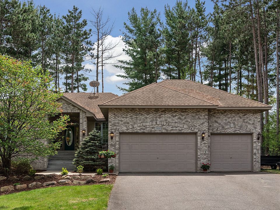 1st image of 3958 161st Ln NE