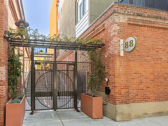 2nd image of 88 Bush St Unit 3141