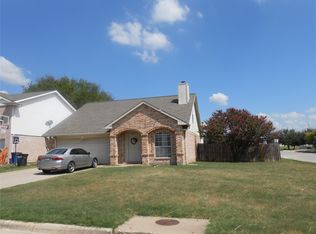3522 Fairview Dr, Corinth, TX 76210