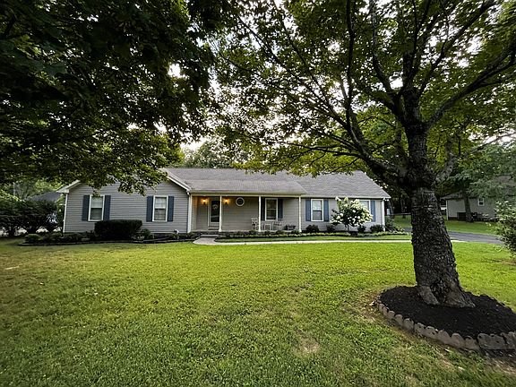 3rd image of 1509 Jarratt Dr
