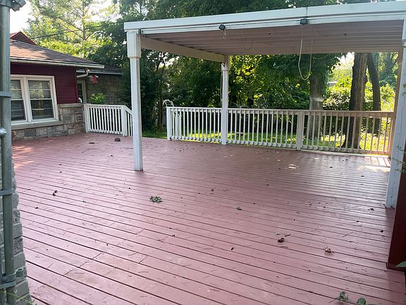 4th image of 948 Norman Dr