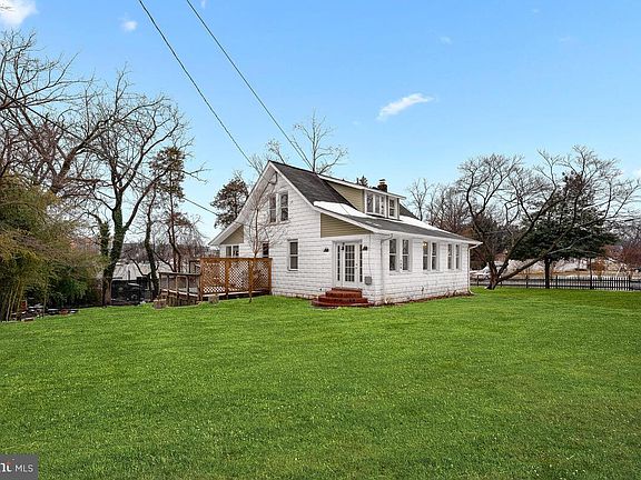 2nd image of 102 Virginia Ave