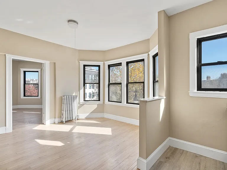 10 Green St #2J — Photo 6