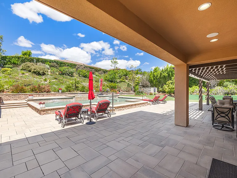 7305 Augusta Dr — Photo 43