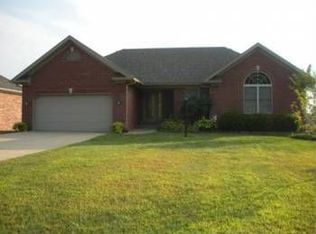 4416 Countryview Dr, New Albany, IN 47119
