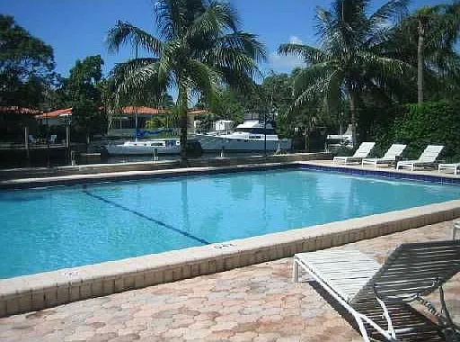1 bed, 723 sqft, $1,800 — Photo 3