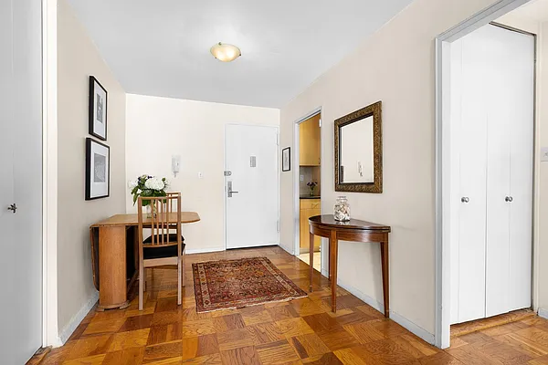 Sold by Compass | media 3