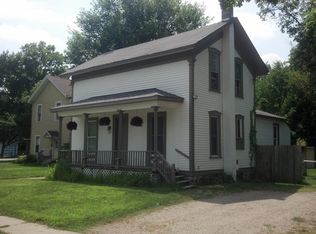 305 N Lagrave St, Paw Paw, MI 49079