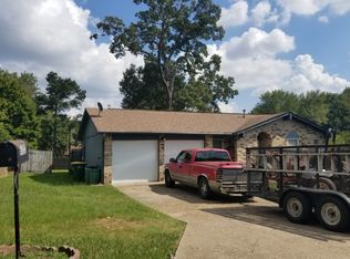 6000 Foxboro Dr, N Little Rock, AR 72118