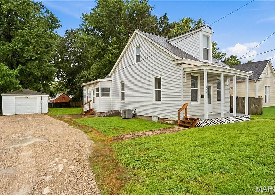 1st image of 206 S 20th St
