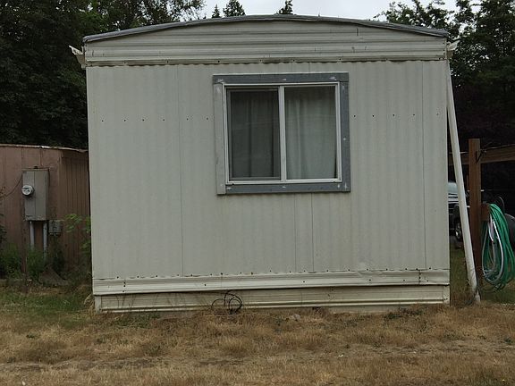 4th image of 1313 W Cota St Space 26