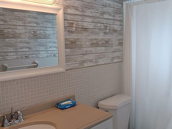 5th image of 30 SE 4th Avenue #102