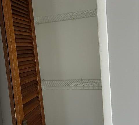 5th image of 1192 Florence Ct