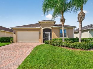 727 HONEYBELL Court SW, Vero Beach, FL 32968