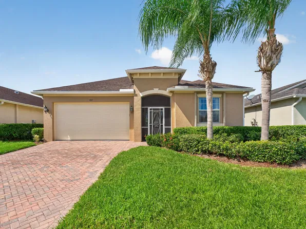 727 HONEYBELL Court SW, Vero Beach, FL 32968