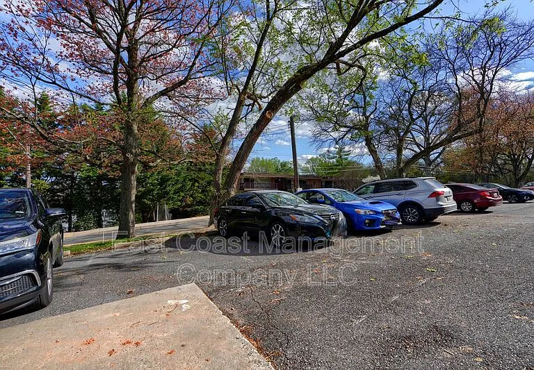 117 Talbott St — Photo 5