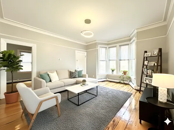 89 America St #2, Providence, RI 02903