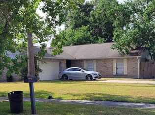 6002 Fallengate Dr, Spring, TX 77373