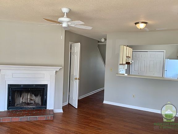 2nd image of 4B Retriever Ln