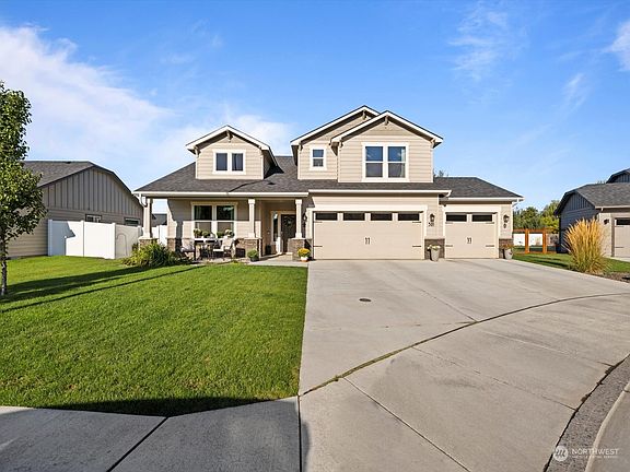 2nd image of 581 Klingman Court