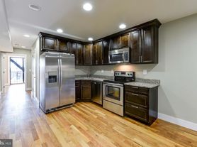 2031 Benning Rd NE, Washington, DC