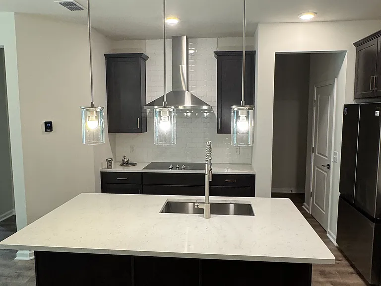 213 Twinleaf Ct — Photo 1