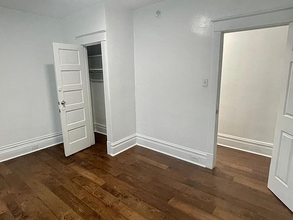 4th image of 1909 State St Floor 1
