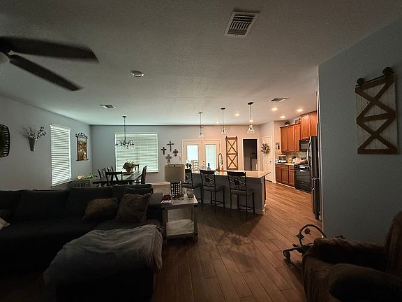 4th image of 6136 Mantalcino Dr