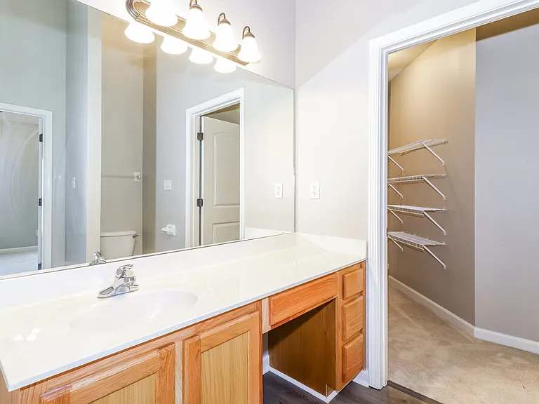 10178 Morning Hill Dr — Photo 11