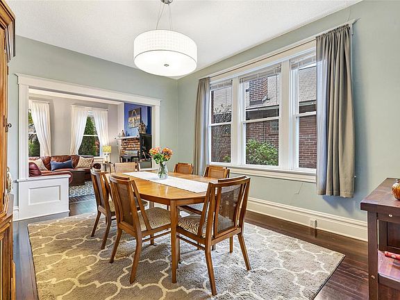 5th image of 4972 Tyrolean Ave