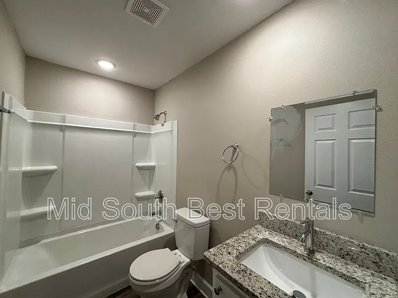 610 Gordon St A — Photo 3