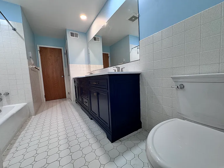 6026 Clubhouse Ln — Photo 19