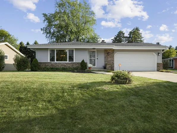 443 Hialeah DRIVE, Racine, WI 53402