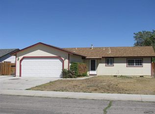 530 Yellow Jacket Rd, Dayton, NV 89403