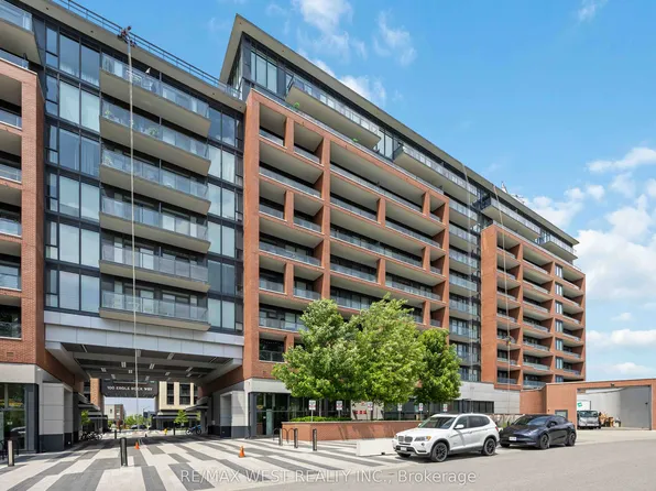 99 Eagle Rock Way, Vaughan, ON