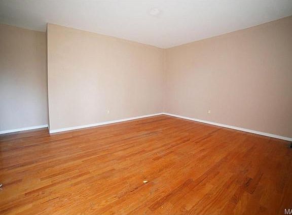 2nd image of 8400 Jacklin Ave