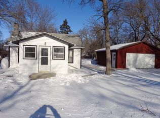 308 W 5th St, White, SD 57276