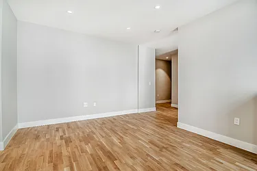 Rented by Akelius Real Estate Management