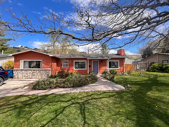 2nd image of 524 N Hillview Dr