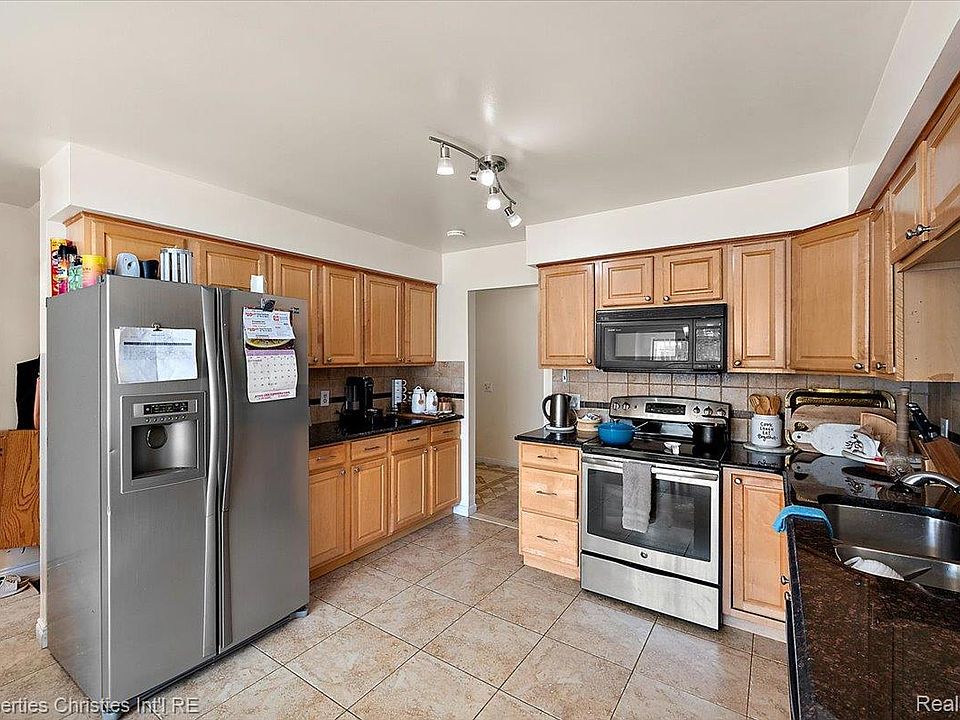 38364 Yonkers Dr, photo 24