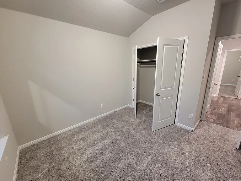 Bedroom 2/Office 2