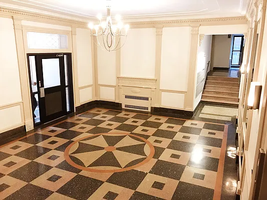 Rented by NY Space Finders Inc. | media 44