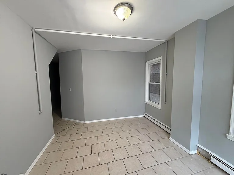2510 Arctic Ave #1 — Photo 6