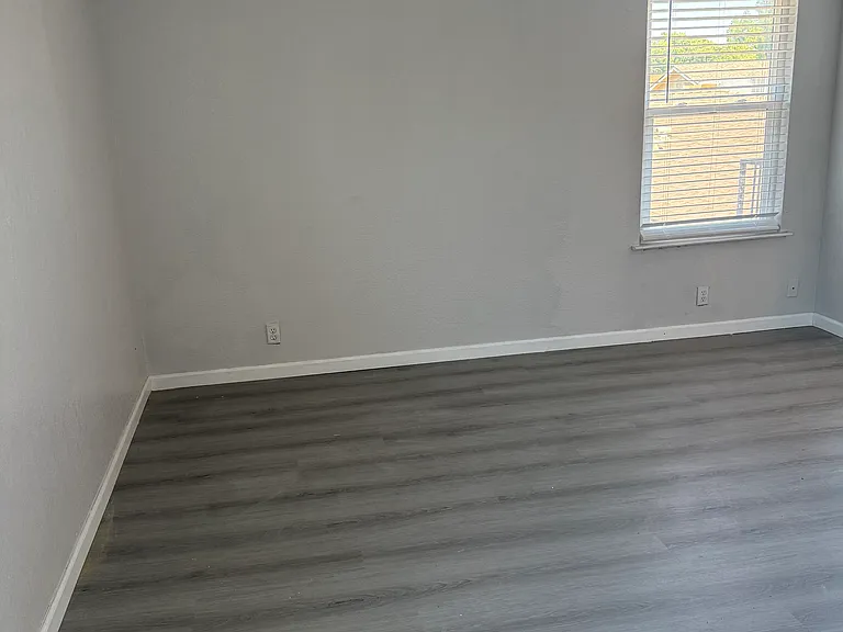 2521 Plantation Pl — Photo 15
